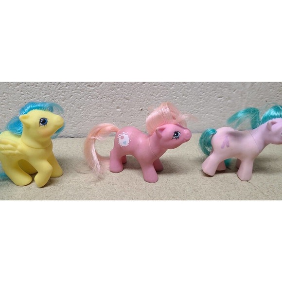 Vintage Lot of Hasbro G1 My Little Pony MLP - Lot of 5 with Misc. Accessories - Picture 4 of 14